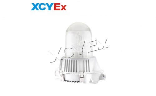探索led三防灯厂家：品质***，安全可靠的鑫川越防爆